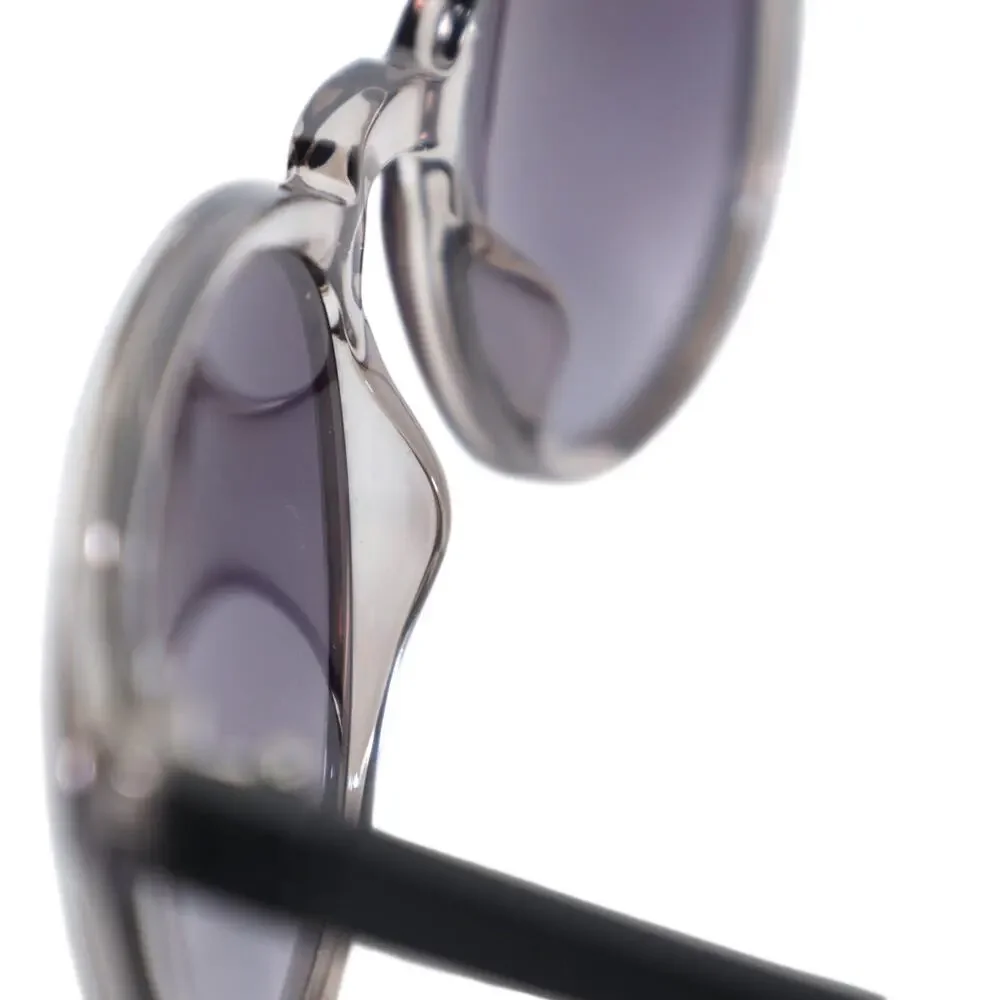 GUESS Round Sunglasses – Transparent Grey / Grey Gradient – Matte Black Arms–NWT